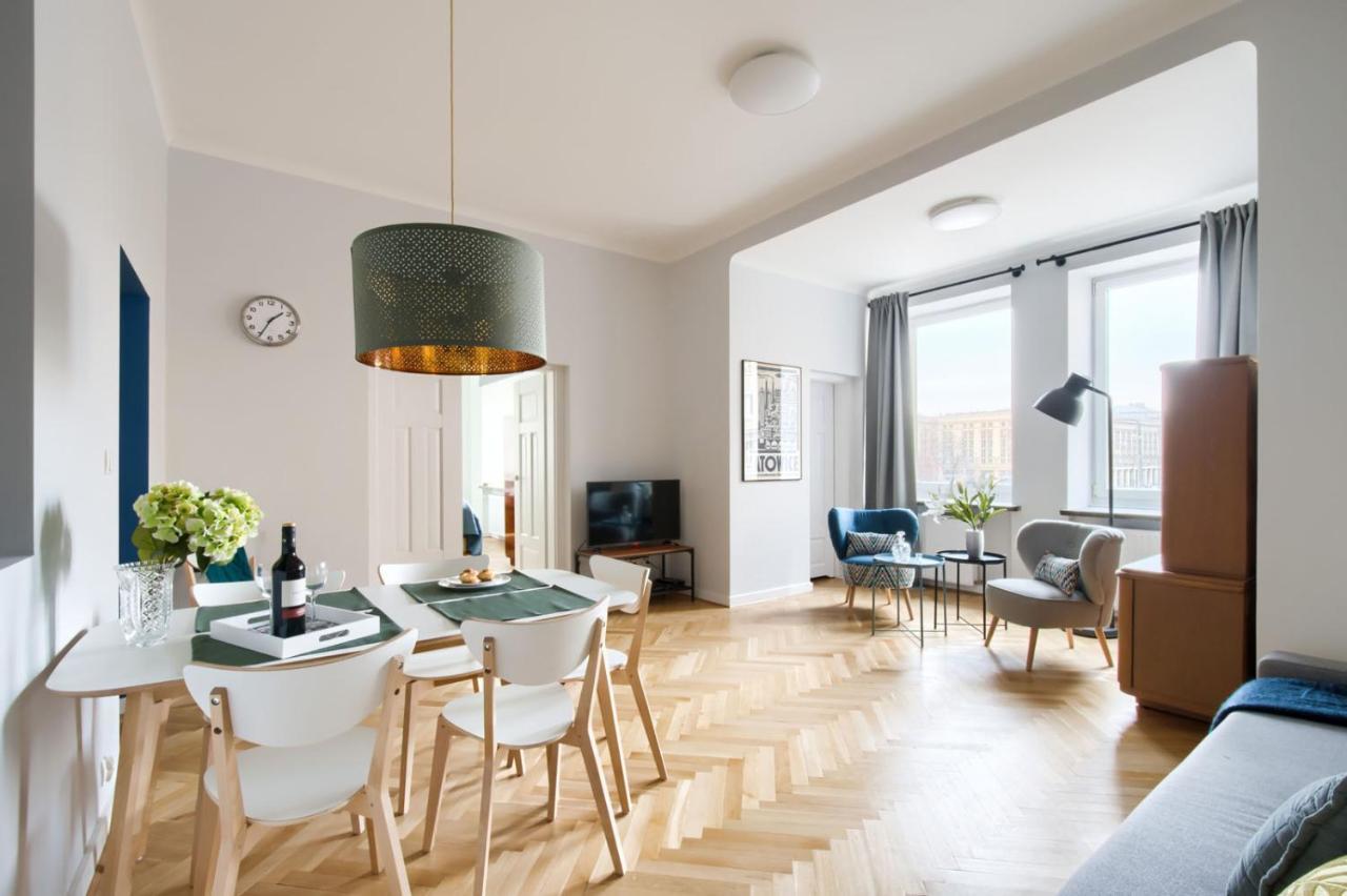 Apartment Center P&o Serviced